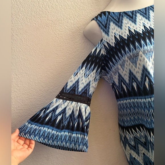 Eliza J Elegant Chic Cold Shoulder Blue and White Geometric Print Dress 14 - Picture 5 of 13